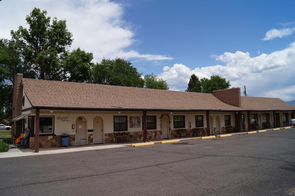 Canyon Lodge Motel Panguitch Εξωτερικό φωτογραφία